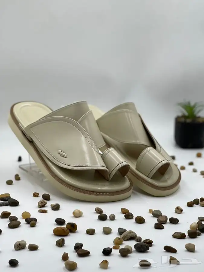 اهدي من احببت حذاء رجالي فخامة وجودة 35