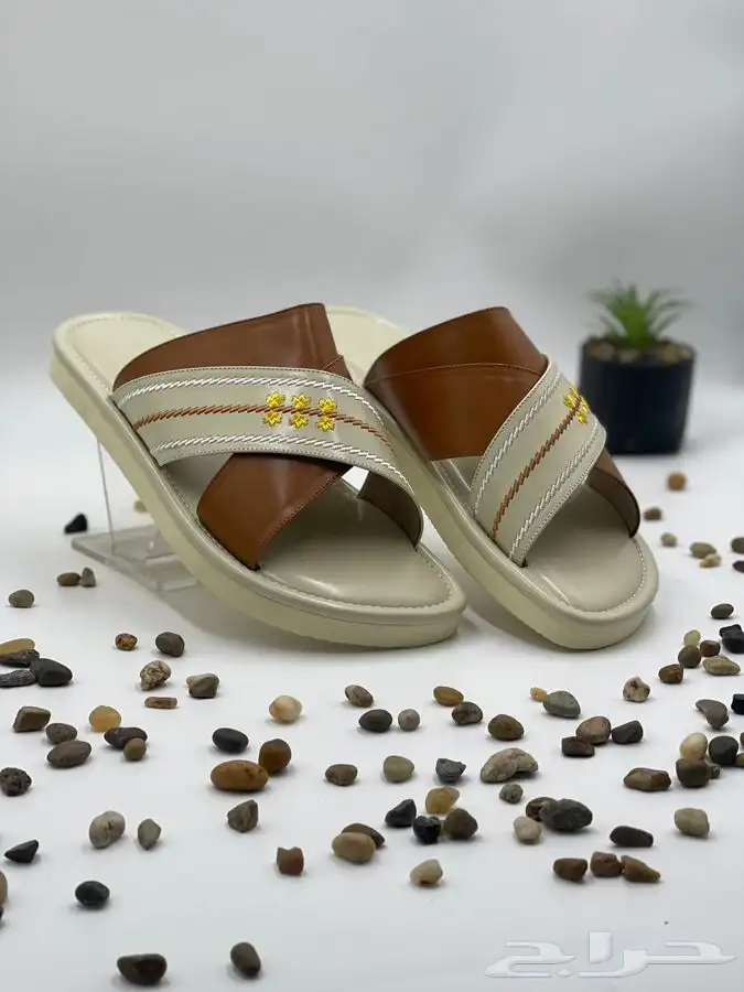 اهدي من احببت حذاء رجالي فخامة وجودة 44