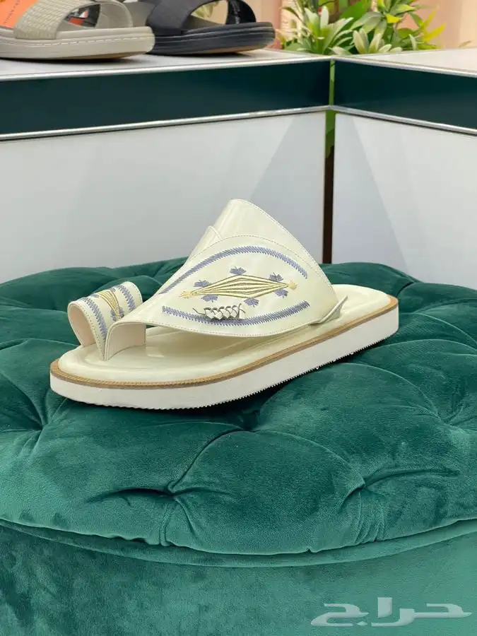 اهدي من احببت حذاء رجالي فخامة وجودة 25