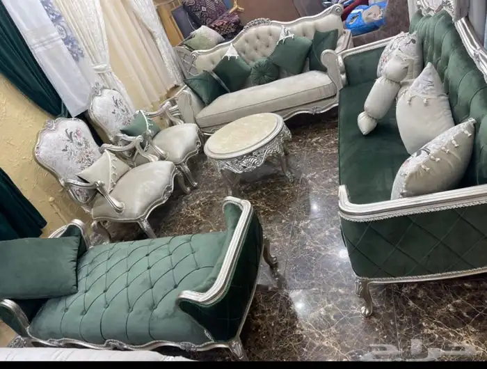 تفصيل الكنبات والمجالس والكنبات الكلاسيكيه ( اريكه دارك) 1