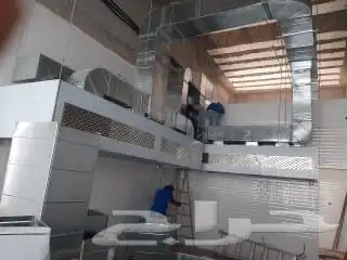 تركيب دكت وهودات لمطاعم و البقالات افران 14
