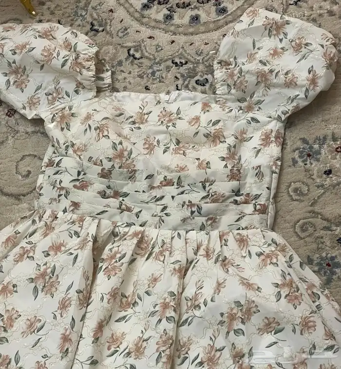 فستان للبيع لبس مره واحده فقط 2