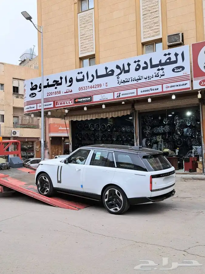 جنوط رنج روفر اس في SV موديل 2023 10