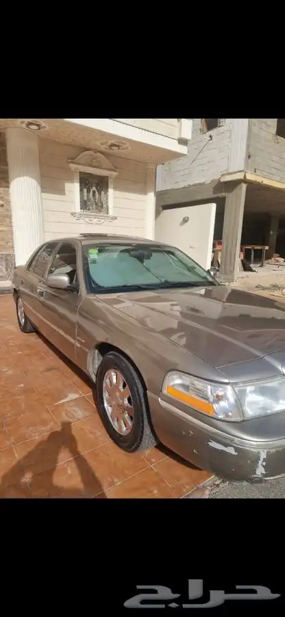 فورد جراند ماركيز 12
