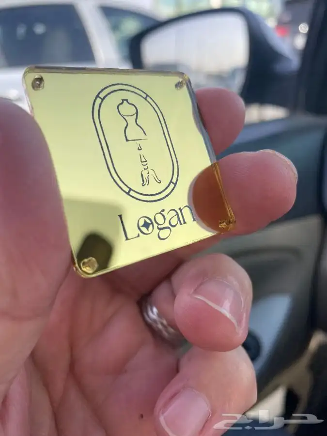 عبايات عباية لوقو عباية بوكسات عبايات ليبل قماش لوقو جلد 4