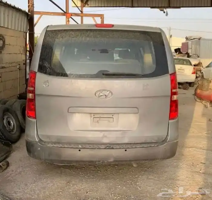 هونداي فان H1 2012 قير عادي 1