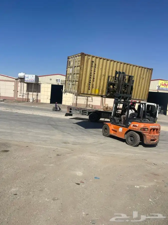 Shipping Containers 20ft 40ft for sale and monthly rental 46