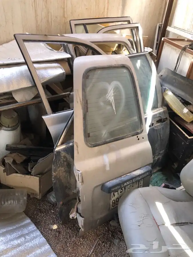 قطع جيب صالون من 97 وتحت بودي وداخليه وظفيره 0