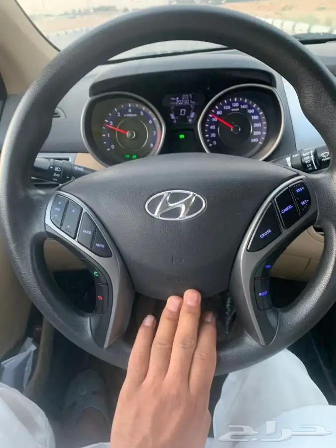 ازرار تحكم و مثبت سرعة هيونداي النترا 2