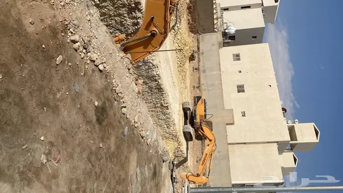 مقاول حفر اراضي بوكلين 1