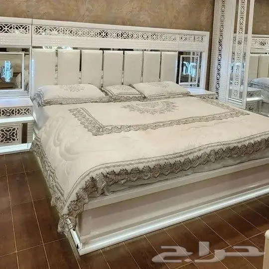 غرف نوم فاخره مستورده باسعار منافسه 29