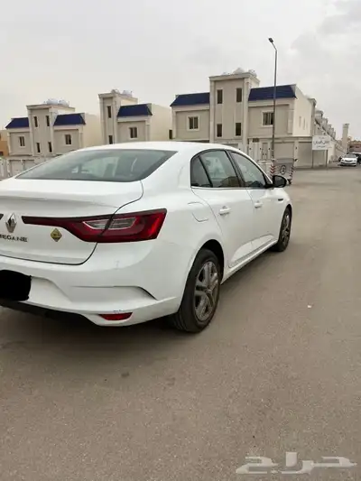 رينو ميغان 2018 مكينه 1600 وكالة 3