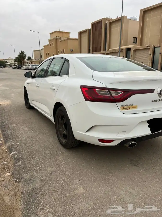 رينو ميغان 2018 مكينه 1600 وكالة 5