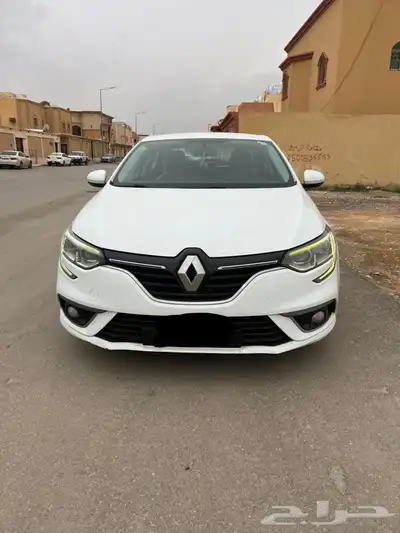 رينو ميغان 2018 مكينه 1600 وكالة 1