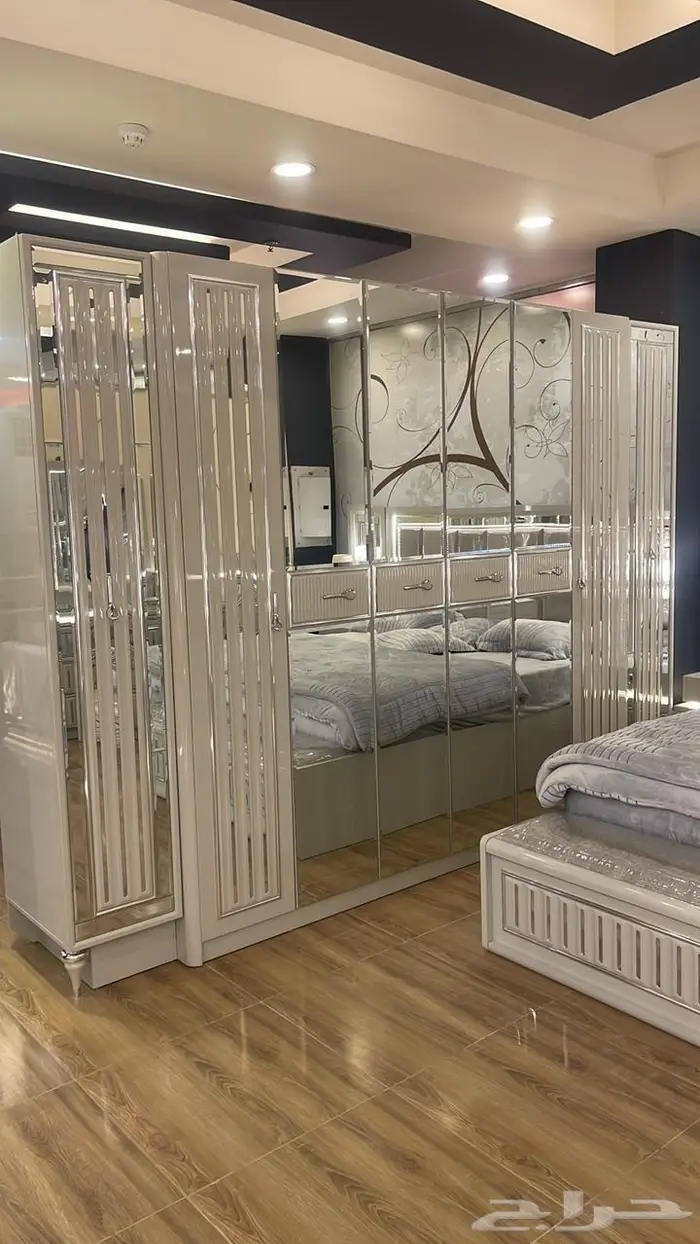 غرف نوم فاخره مستورده باسعار منافسه 25
