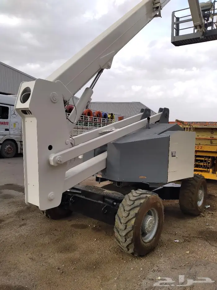 عدد2 مان لفت Snorkelموديل 2009 1