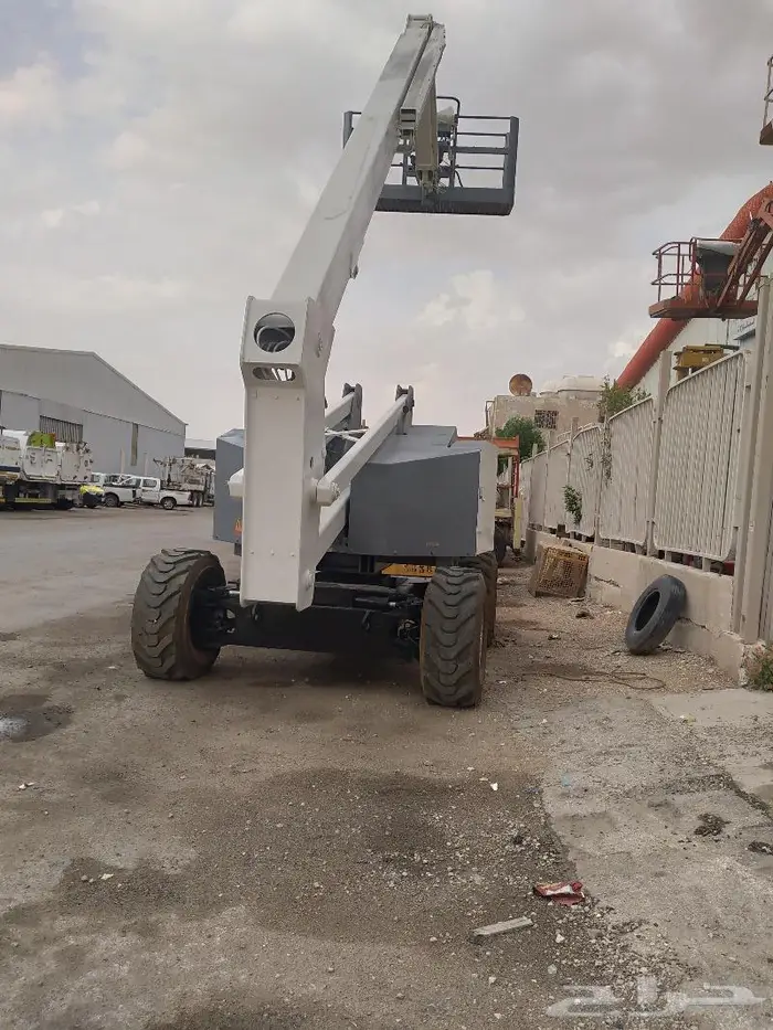 عدد2 مان لفت Snorkelموديل 2009 4