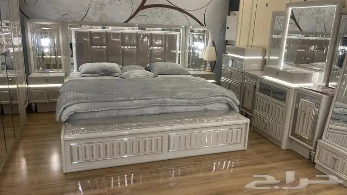 غرف نوم فاخره مستورده باسعار منافسه 16