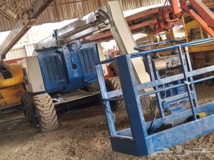 عدد2 مان لفت Snorkelموديل 2009 3