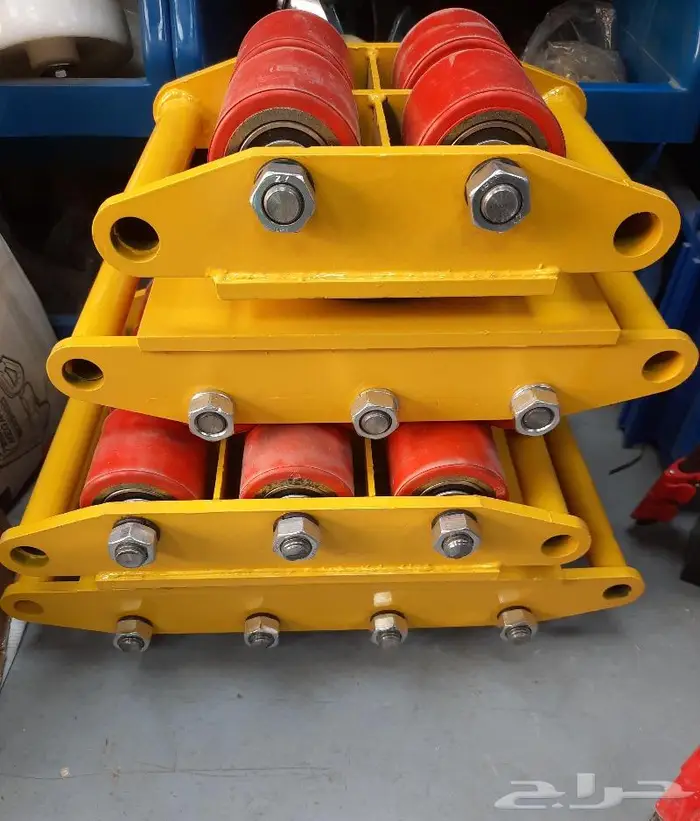 دبابه او الة زلاجات النقل الثقيل 6