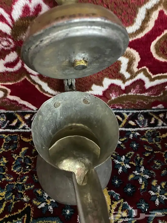 تراث دلة بغدادية نحاس احمروالغطااصفر 4