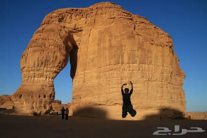 جوله سياحيه في الع لا 0