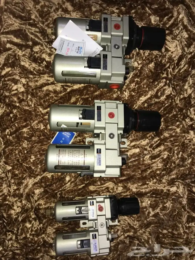 منظم ضغط فلتر الهواء او شفط الماء من الهواء للمكائن 7