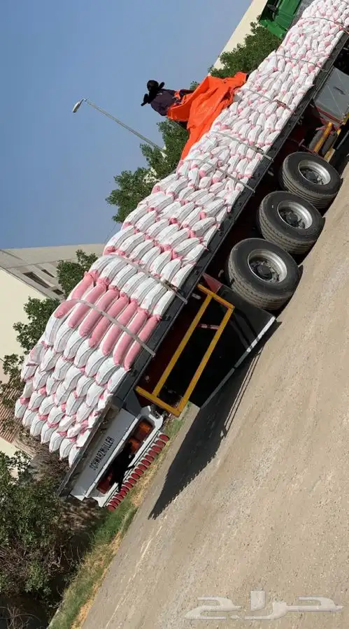 يوجد نخالة ودقيق وبر ومكعب وغيرها من لأعلاف 3