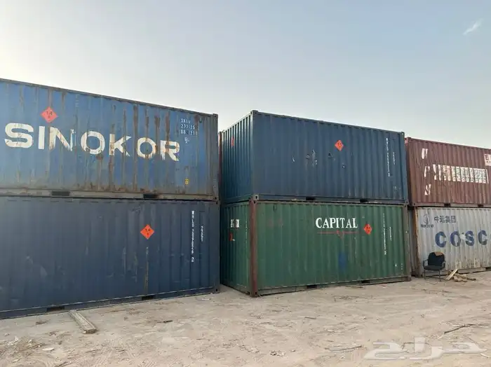 used containers in excellent condition حاويات كونتينرات 3