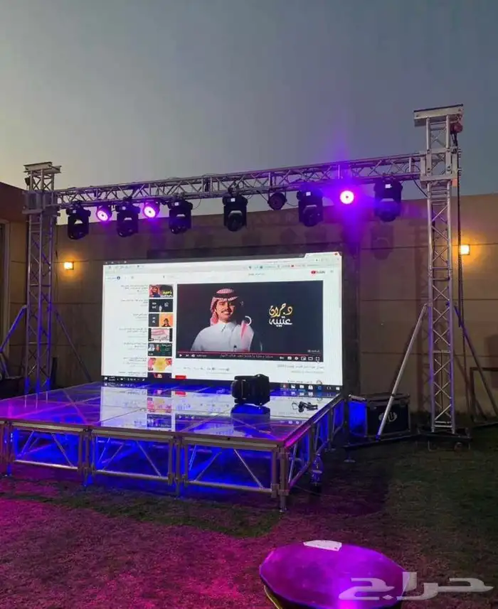 افتتاح محلات وبالونات راقصة 0