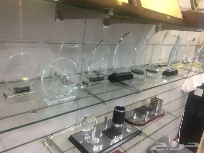 دروع مدارس حفلات تخرج هدايا تذكارية طباعه دروع التخرج للمد 1