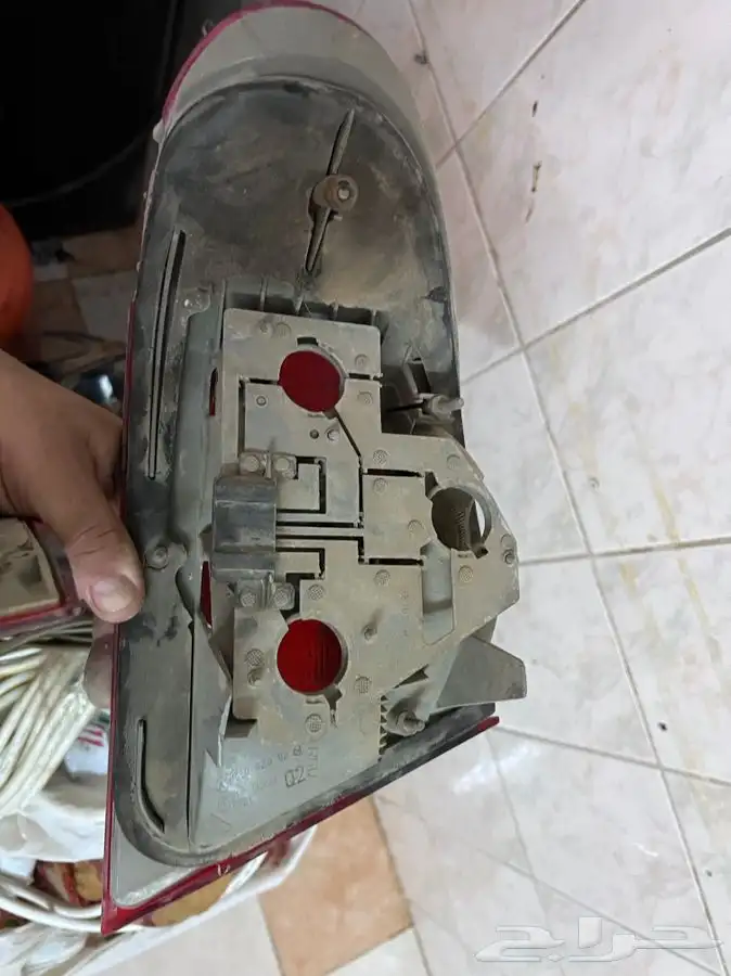 اسطب مرسيدس W210 من 96 لين2002 2