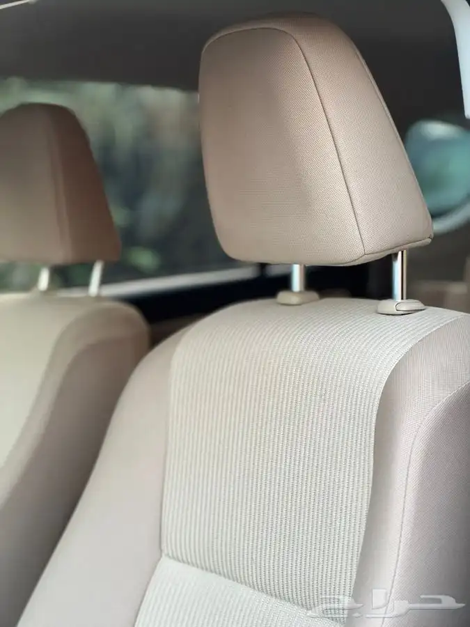 ((تم البيع )) تويوتا راف فور مخزن RAV4 2015 37