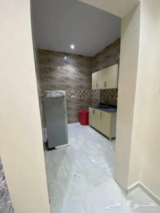 للأيجار شقق فندقيه عزاب 16