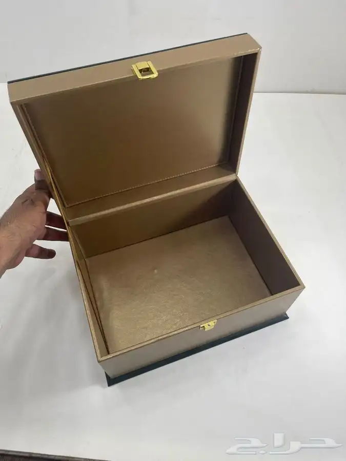 اطقم مكتبية جلدية 64