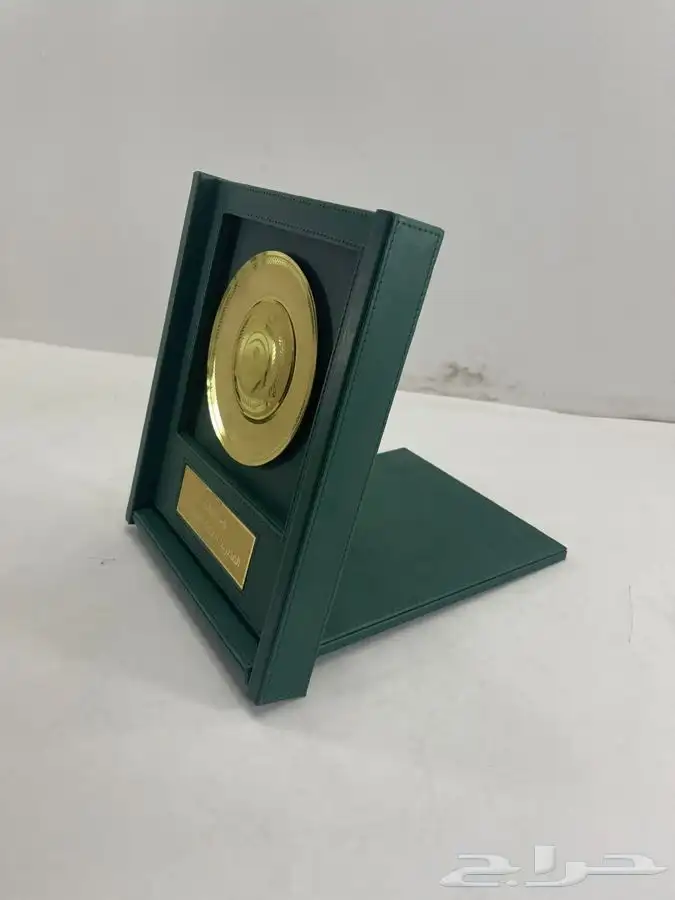 اطقم مكتبية جلدية 72