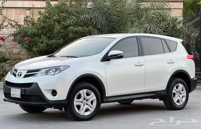 ((تم البيع )) تويوتا راف فور مخزن RAV4 2015 8