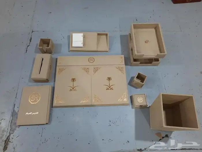 اطقم مكتبية جلدية 5