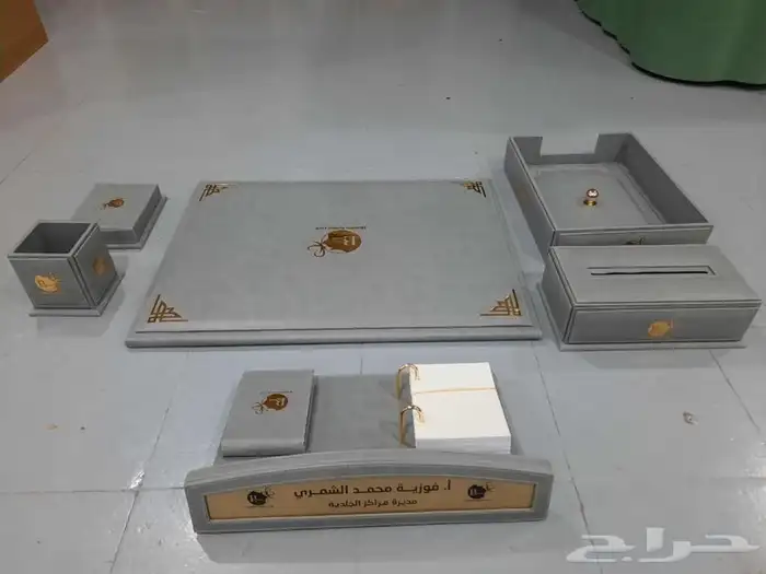 اطقم مكتبية جلدية 7