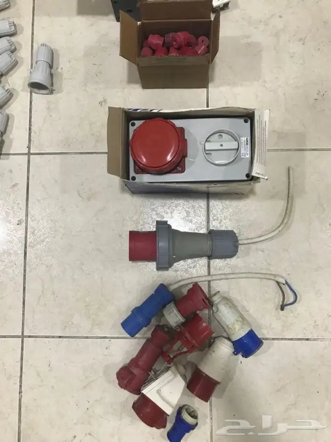 افياش صناعي 10