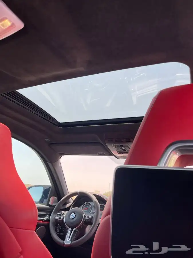 للبيع BMW X6 M موديل 2019   أعلى فئة وأداء 27