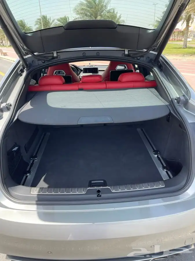 للبيع BMW X6 M موديل 2019   أعلى فئة وأداء 16