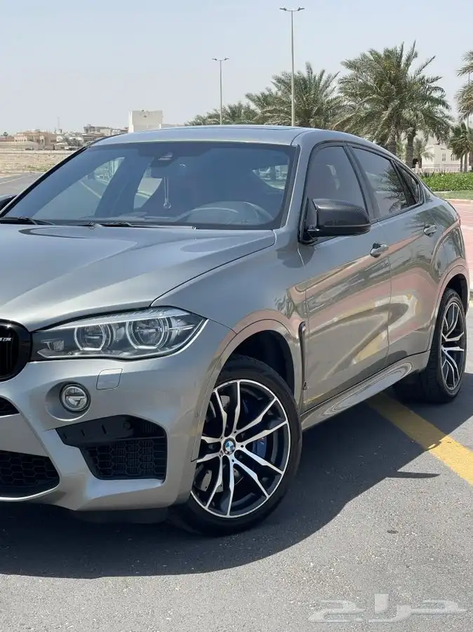 للبيع BMW X6 M موديل 2019   أعلى فئة وأداء 1