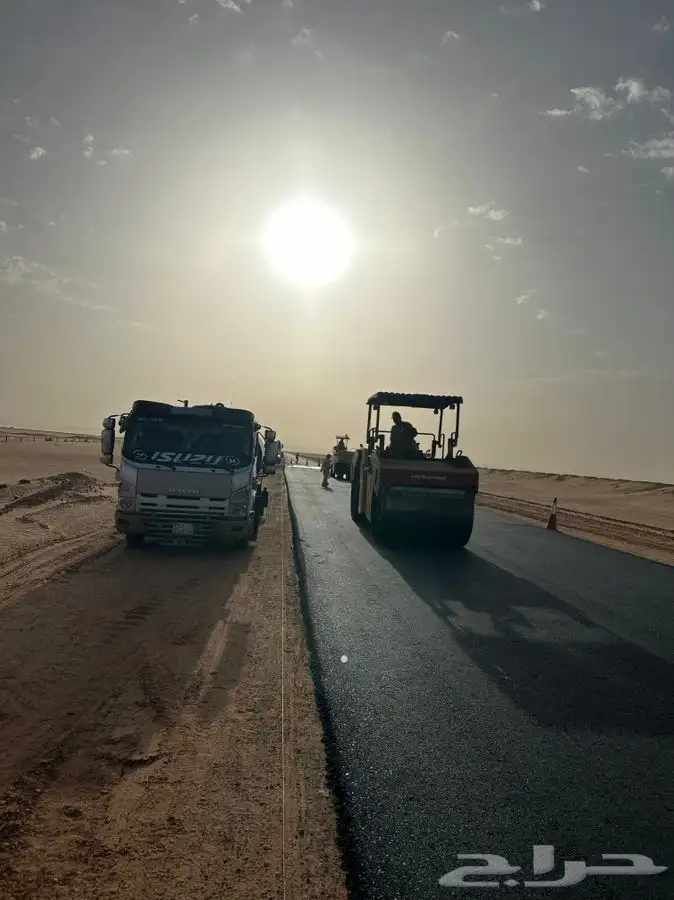 معدات اسفلت وايت ام سي ون 9