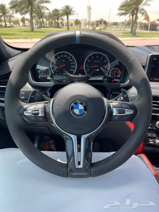 للبيع BMW X6 M موديل 2019   أعلى فئة وأداء 44