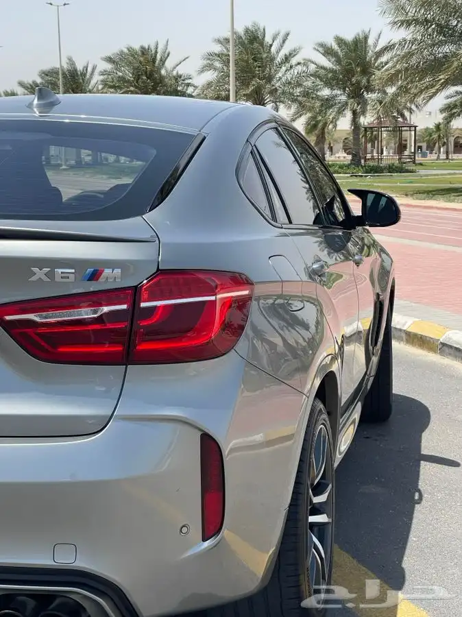 للبيع BMW X6 M موديل 2019   أعلى فئة وأداء 10