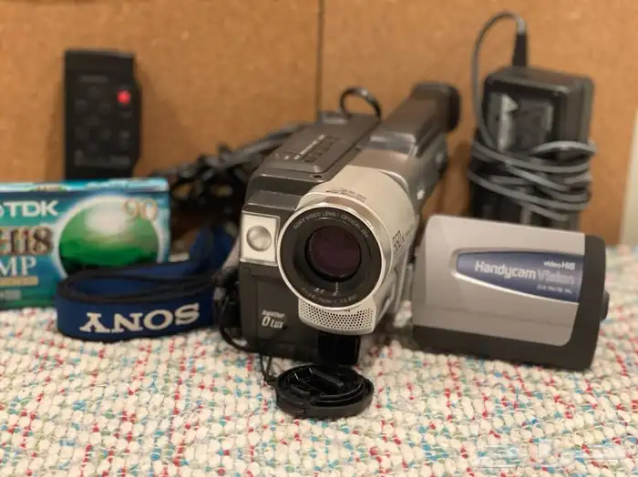 كاميرا Hi8 SONY ( تم البيع ) 0