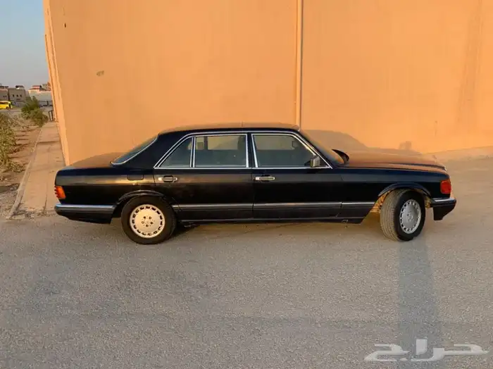 مرسيدس 1990حجم 560SEL 5