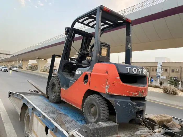 فور كلفت رافعة شوكية كرينات ونش بانواعها 0