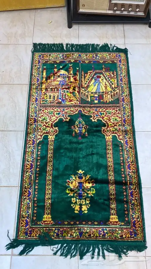 سجادة صلاة قديمة تراثية جديده ومستعمل نظيف 1